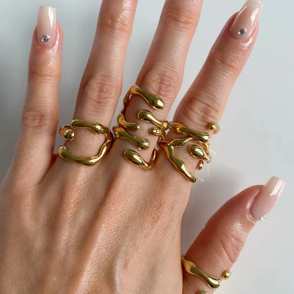 Wavy Baby Ring